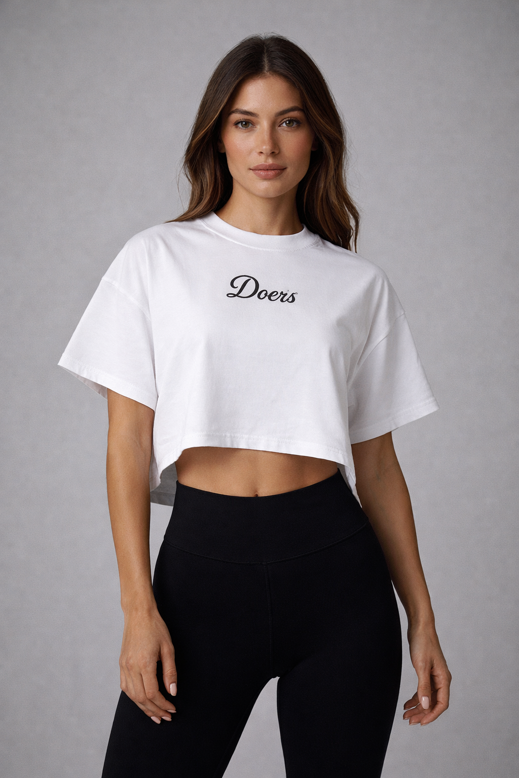 DOERS – WOMEN’S CORE CROP WHITE